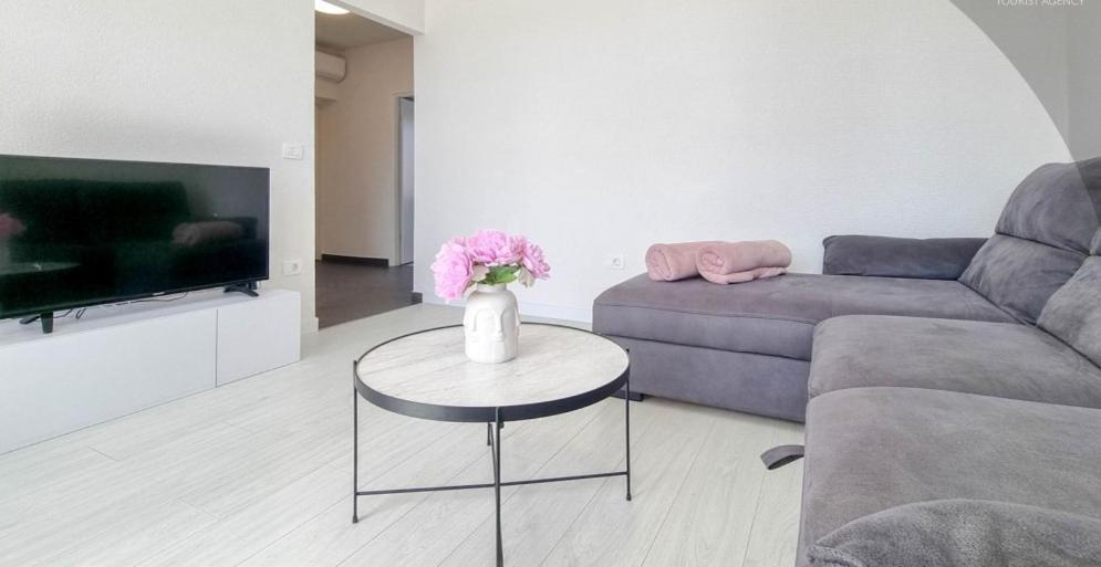 Bella Apartment Умаг Экстерьер фото